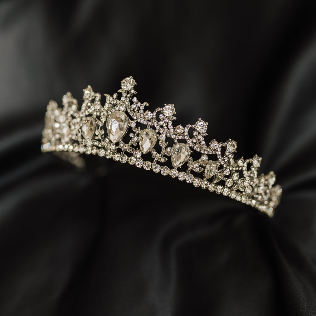Finley’s Tiara in Silver