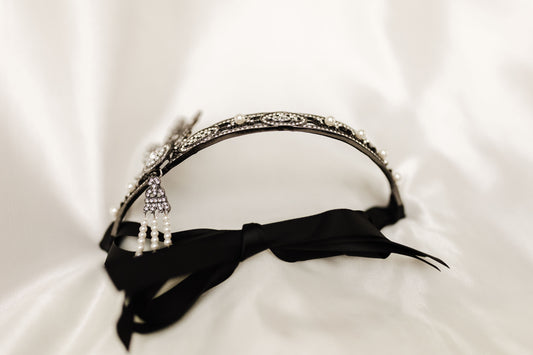 Georgie - Georgie's Tiara in Silver - 1920s flapper style hair accessory, faux pearls faux diamonds, Leaf design - Bottom