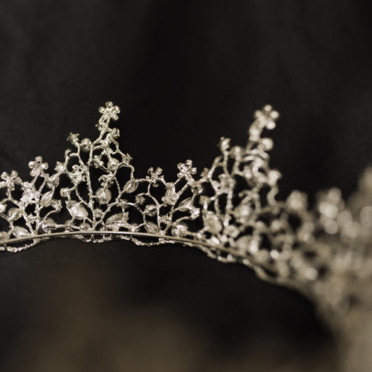Gloria's Crown in Silver