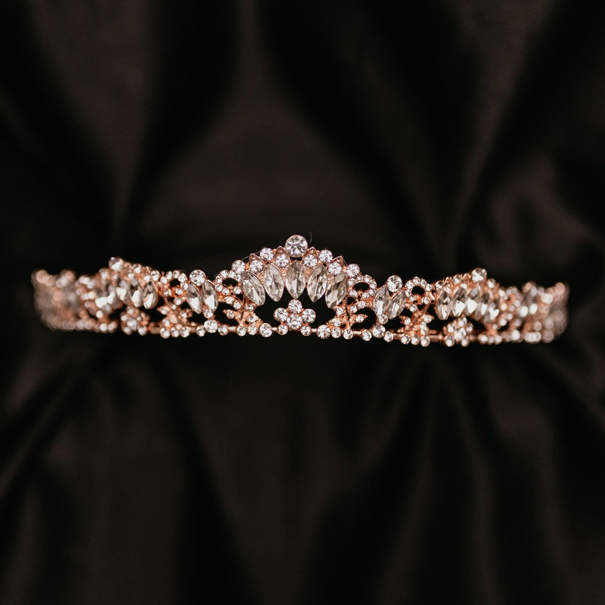 Lucy4_1200x1200.jpg?v=1633365133