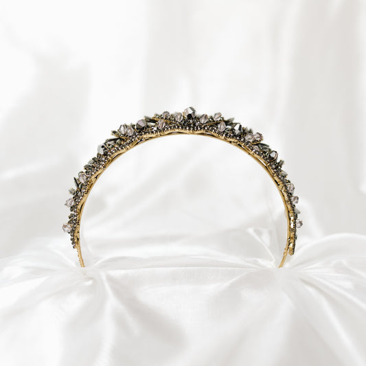 Petra's Tiara in Black