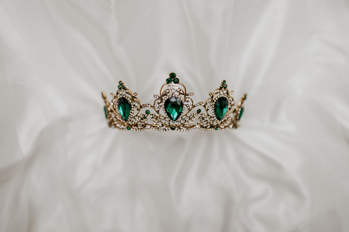 Phaedra's Tiara in Green