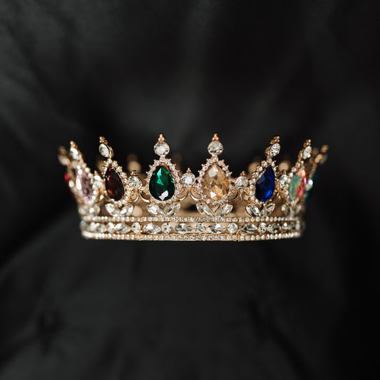 Saya's Crown