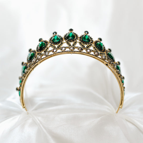 Saya’s Tiara in Green & Antique Gold