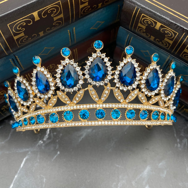 Saya's Tiara in Aquamarine Blue