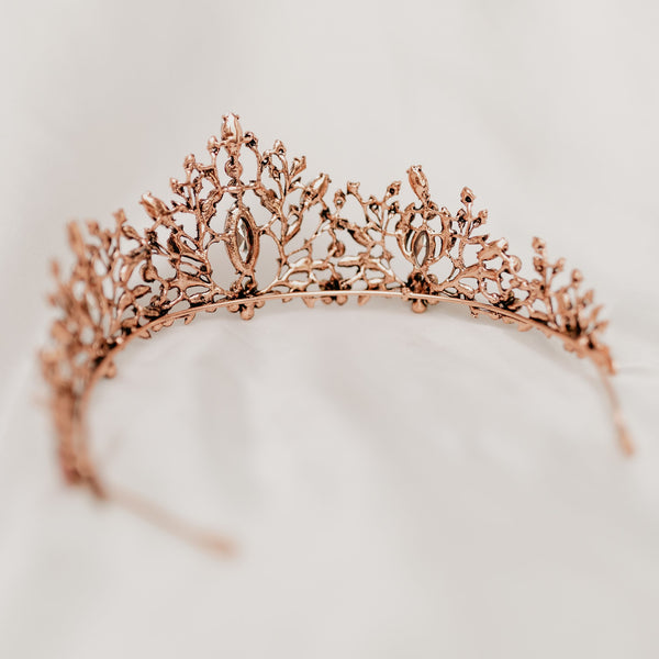 Felicity’s Tiara in Red & Rose Gold