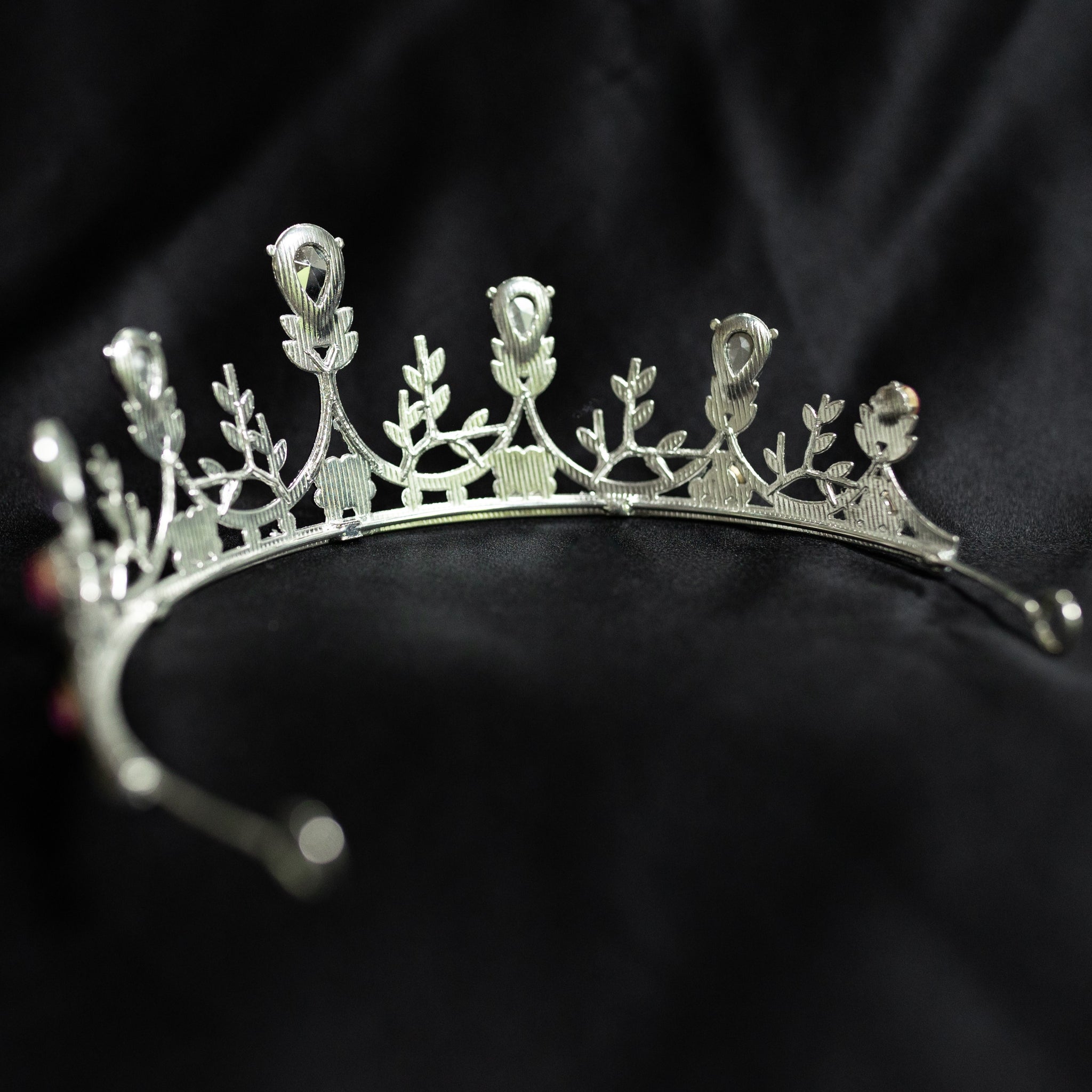 Bianca's Tiara in Lavender Purple & Silver – Auburn & Main