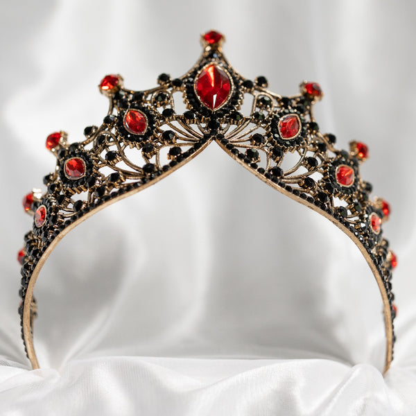 Regina's Tiara in Red & Antique Gold