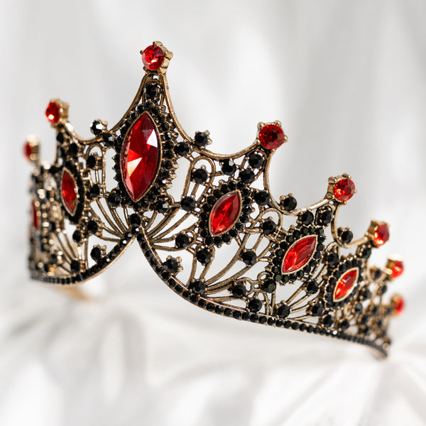 Regina's Tiara in Red & Antique Gold
