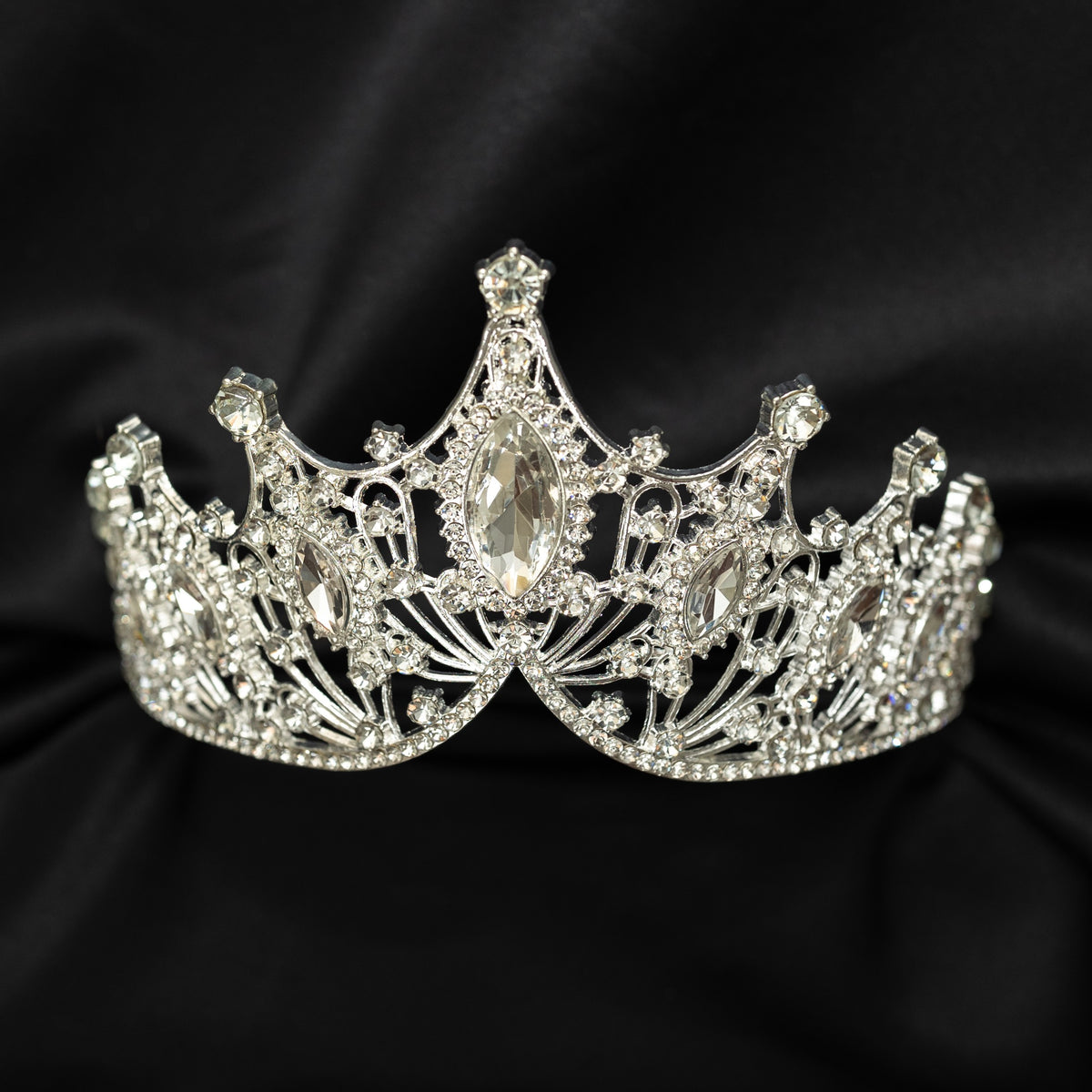 Regina's Tiara in Silver