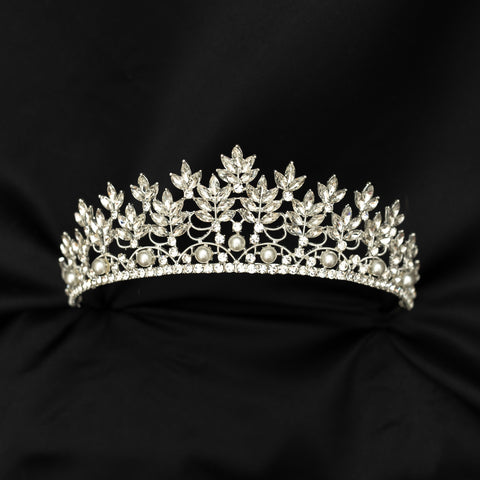 Sandy’s Tiara in Silver