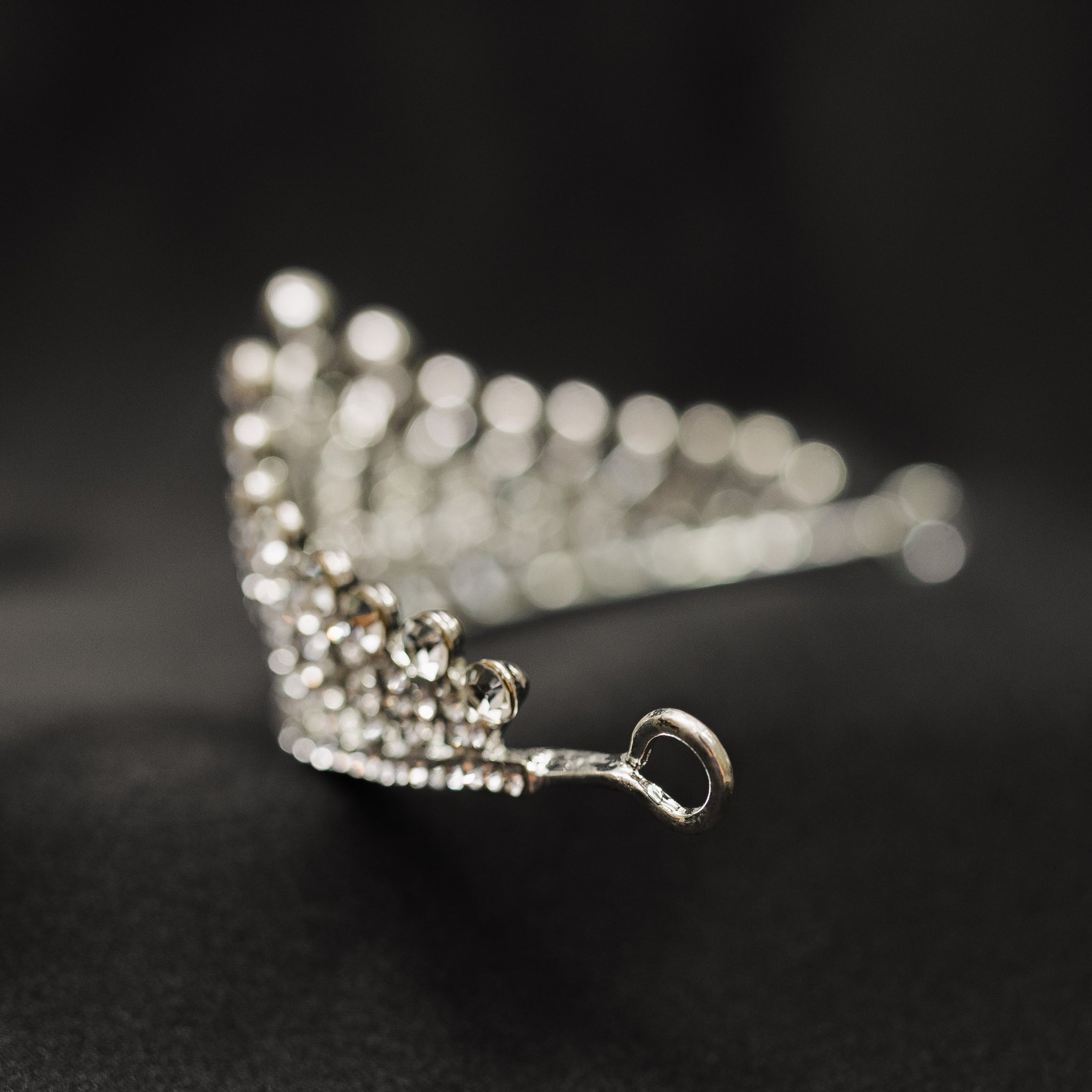 Tara's Tiara – Auburn & Main