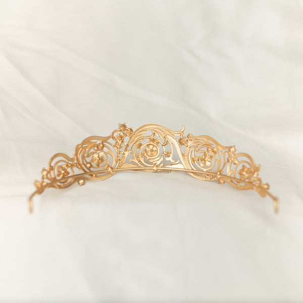 Sabina's Tiara in Gold