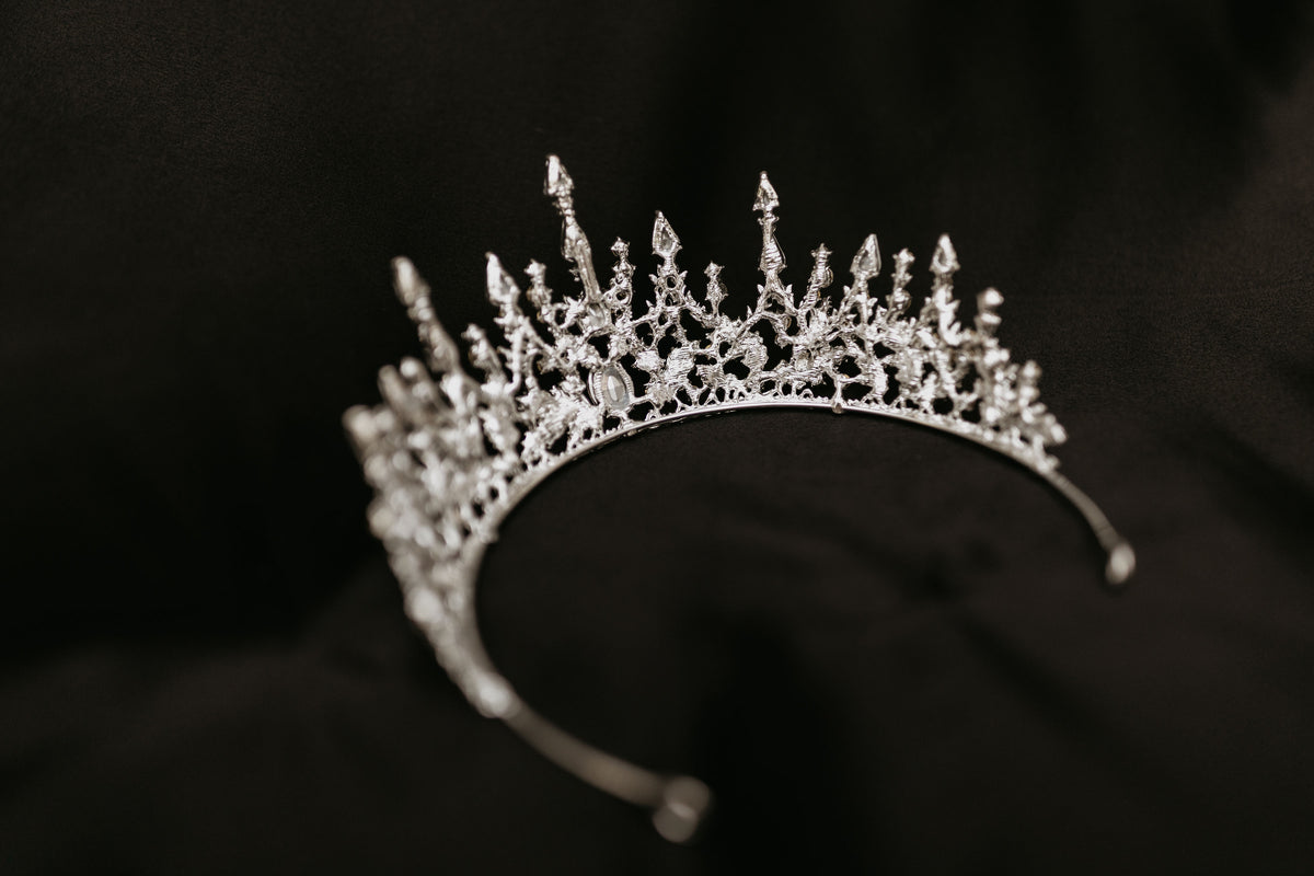 Helena's Tiara in Silver