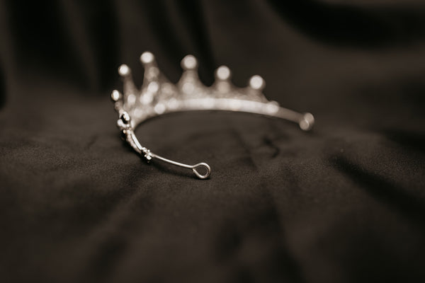 Cindy's Tiara in Green & Silver