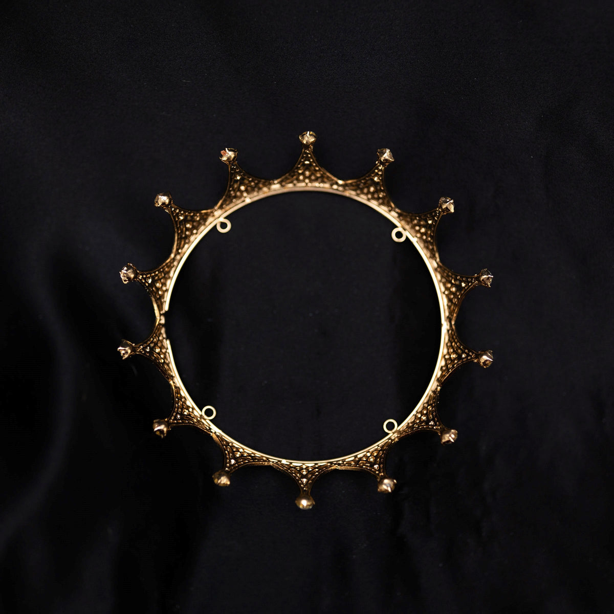 Alex's Crown in Gold
