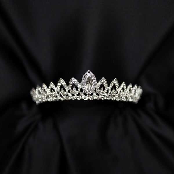 Amelia's Tiara in Silver White Gold - Front