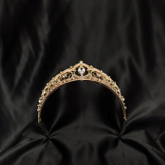 Aria's Tiara in Gold