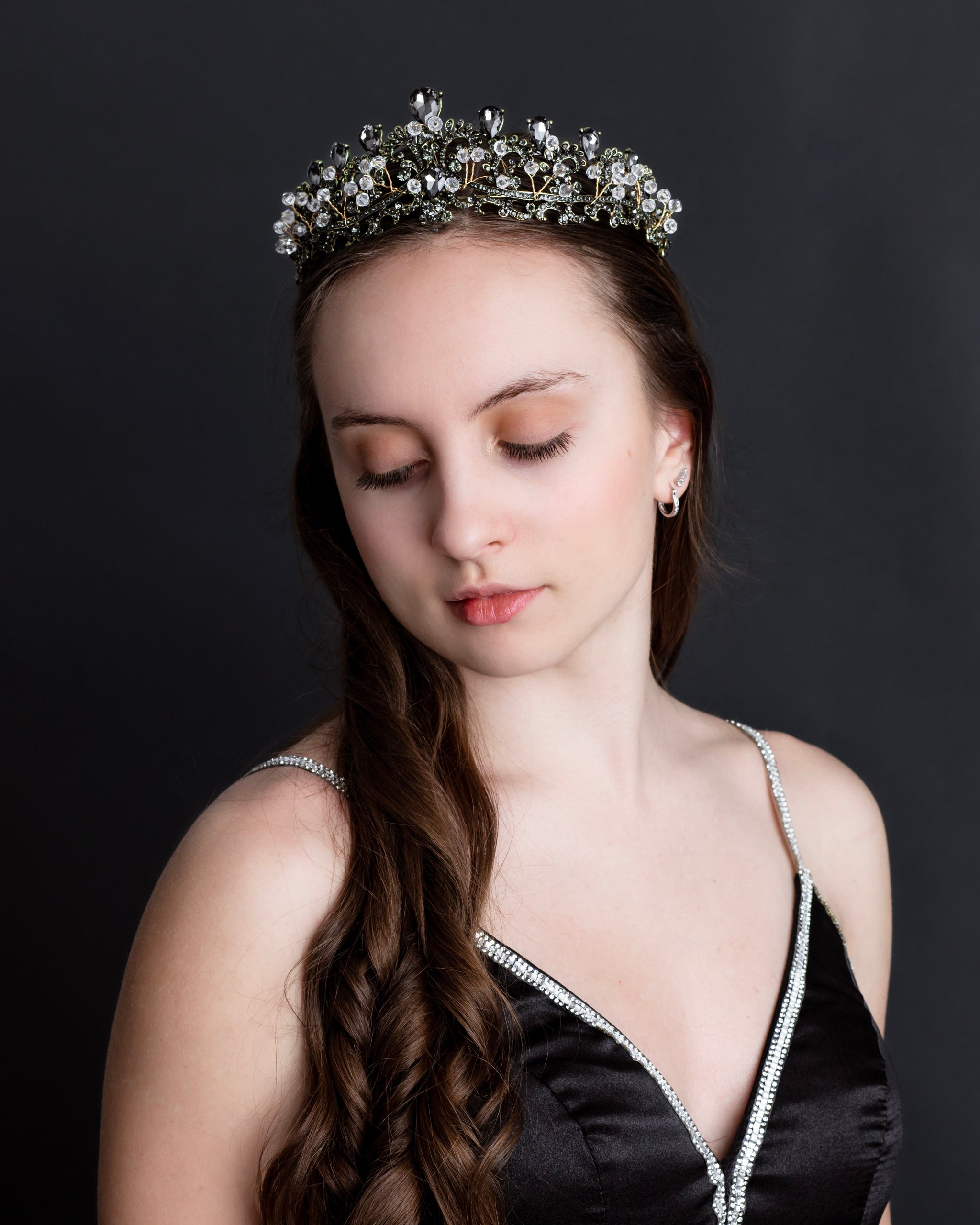 Claire's Tiara – Auburn & Main