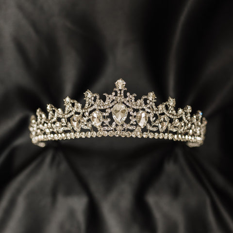 Finley’s Tiara in Silver