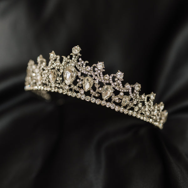 Finley’s Tiara in Silver