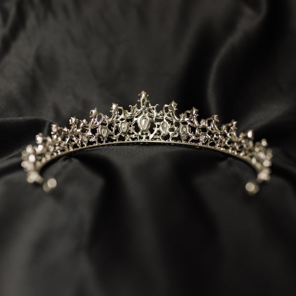 Finley’s Tiara in Silver