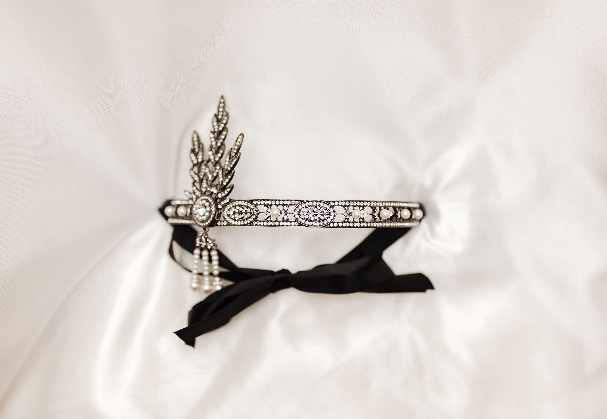 Georgie - Georgie's Tiara in Silver - 1920s flapper style hair accessory, faux pearls faux diamonds, Leaf design - Front