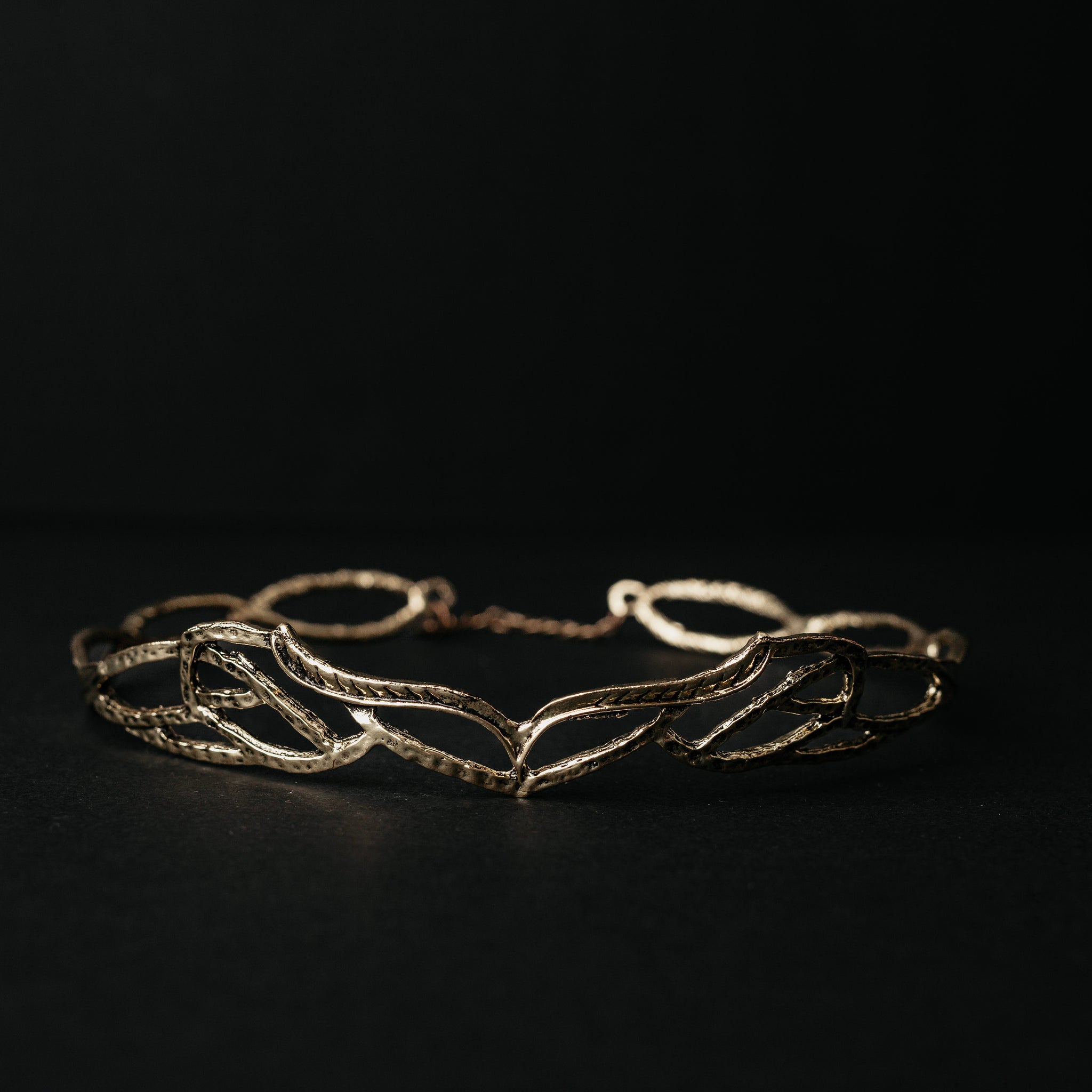 Taylor's Crown in Gold
