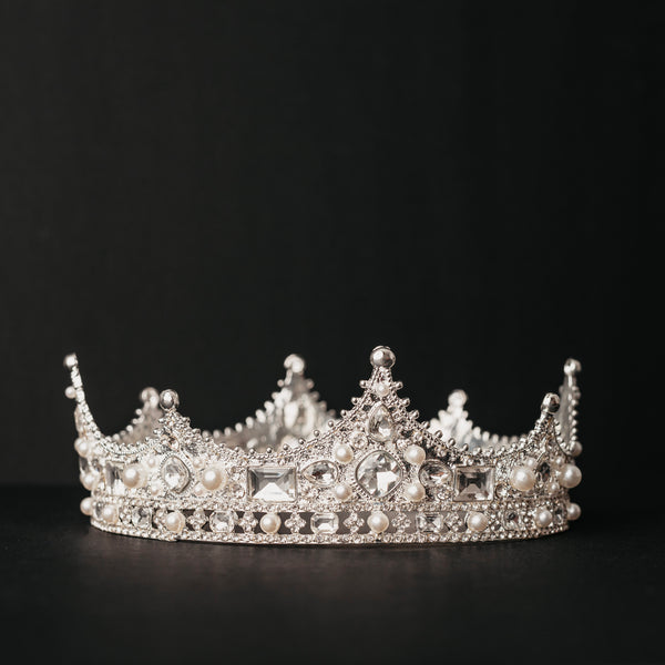 Cecily's Crown in Silver