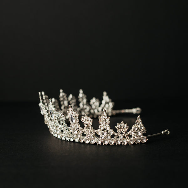 Hollis' Tiara in Silver