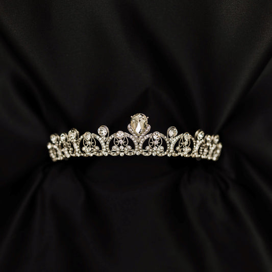 Linda's Tiara in Silver