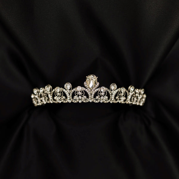 Linda's Tiara in Silver