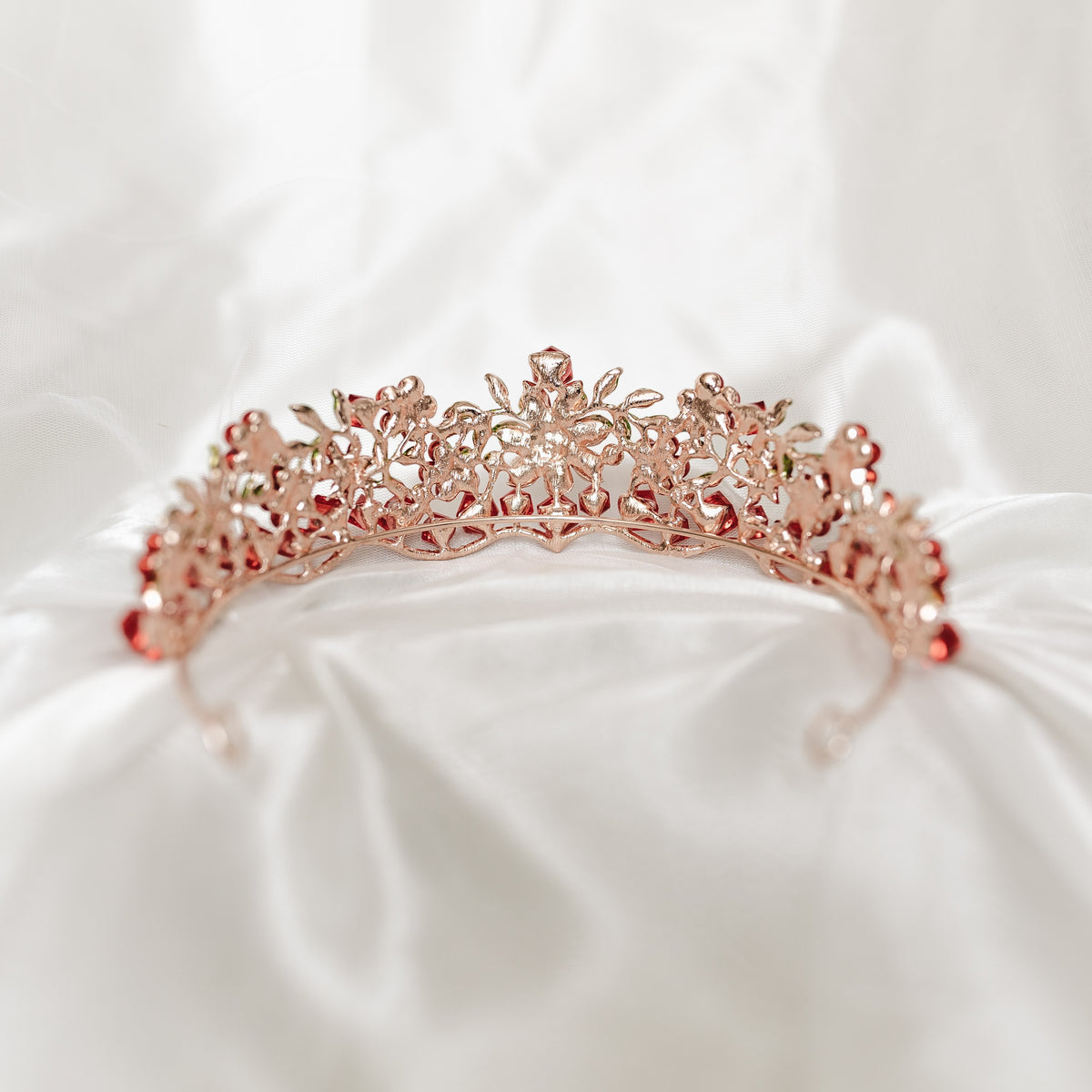 Lola's Tiara in Red