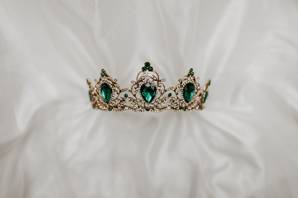 Phaedra's Tiara in Green