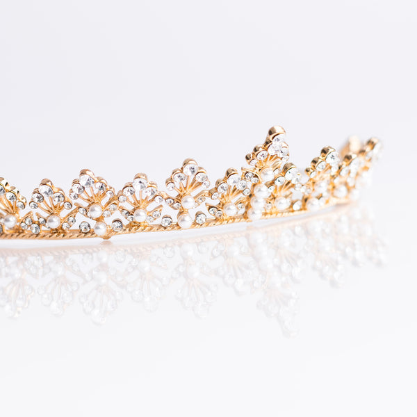 Piper's Tiara in Gold