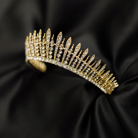 Theia’s Tiara in Gold