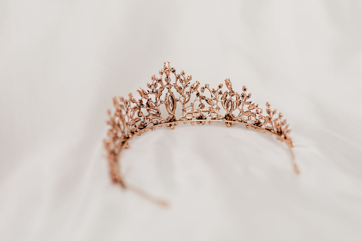 Vera's Tiara in Red