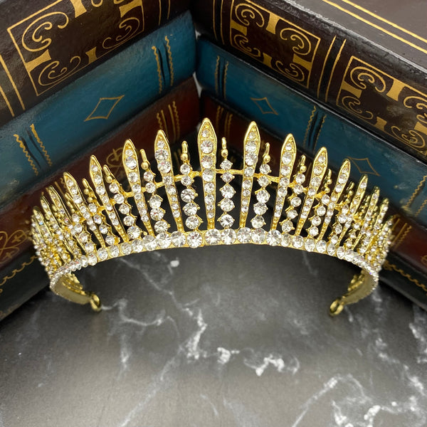 Theia’s Tiara in Gold